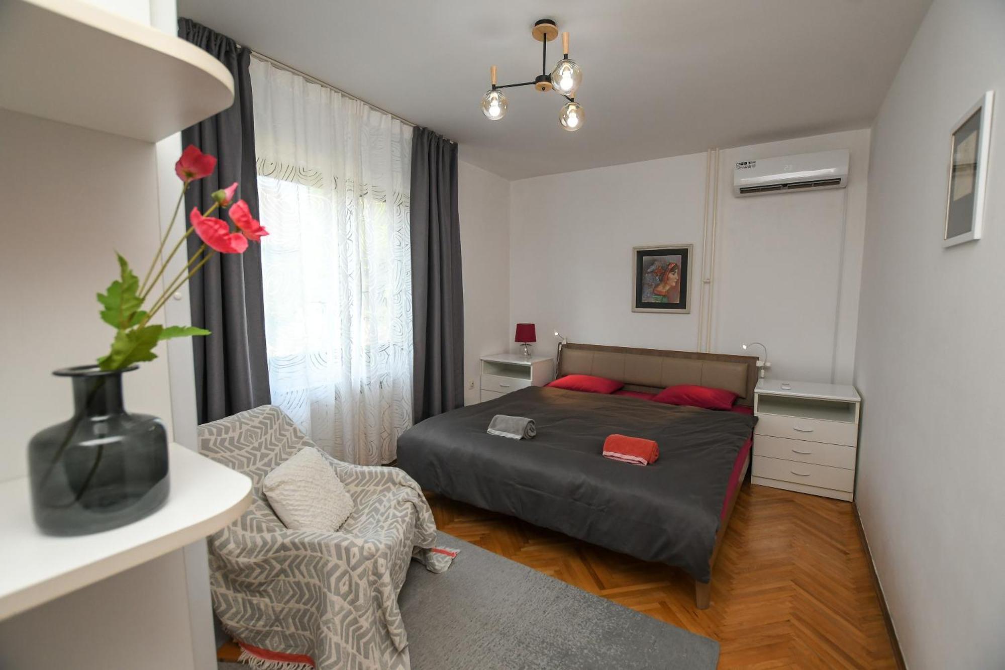 Villa Mina Kladovo, 5-Bedroom Villa With Pool For Up To 12 People Екстериор снимка